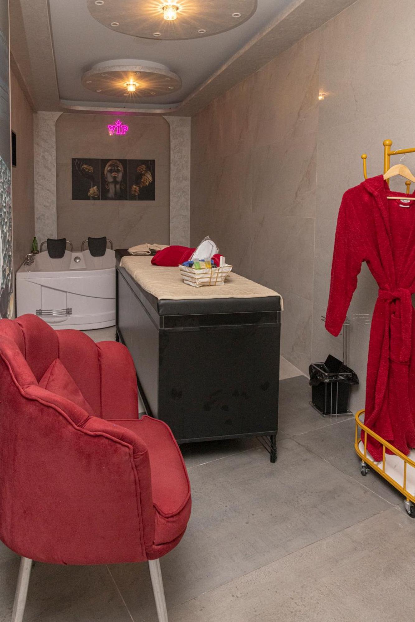 Luxury Palace Hotel Amman Dış mekan fotoğraf